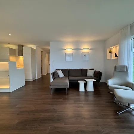 Stella Regia 6 דירה